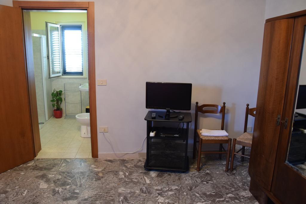 La Scogliera B&B Сан-Віто-К'єтіно Екстер'єр фото